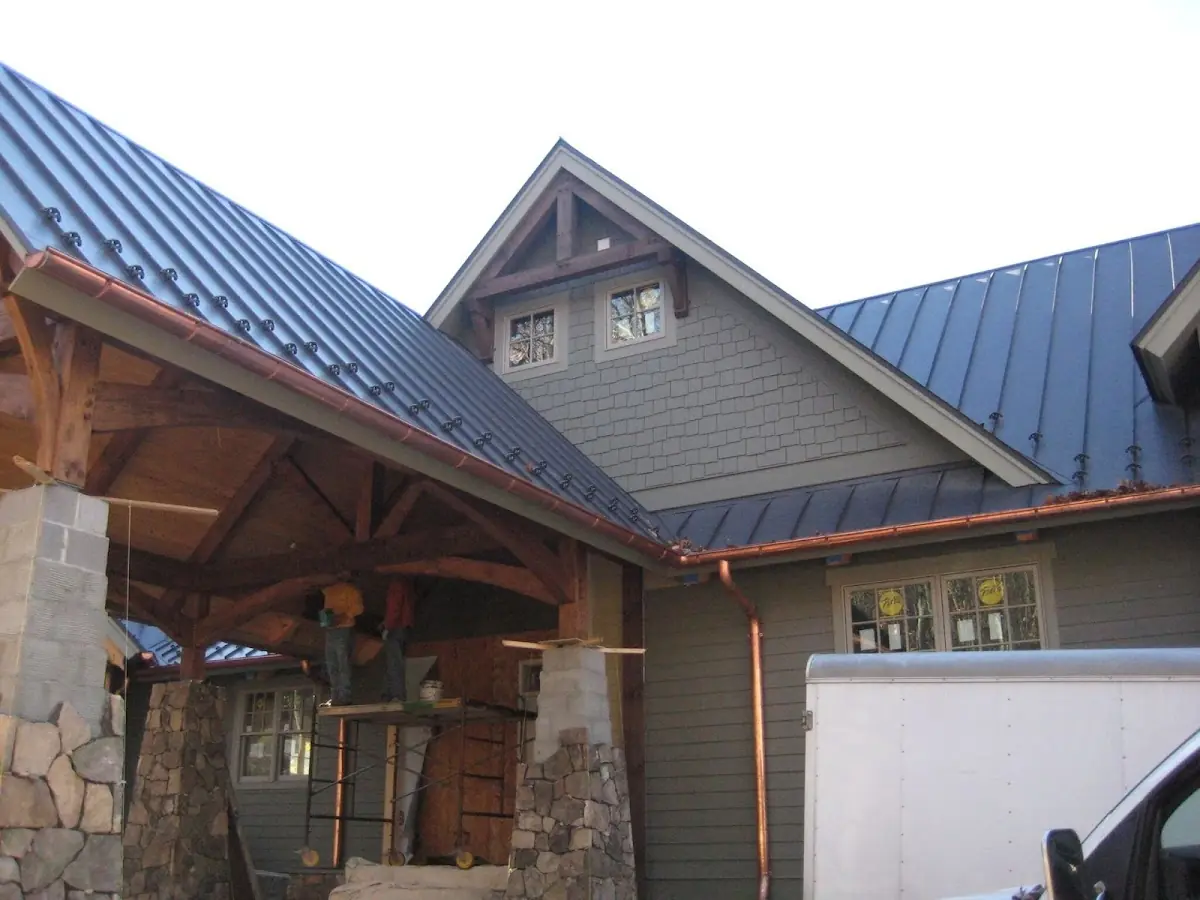 Craftsman Roofing team delivering quality roofing work in Ivins
